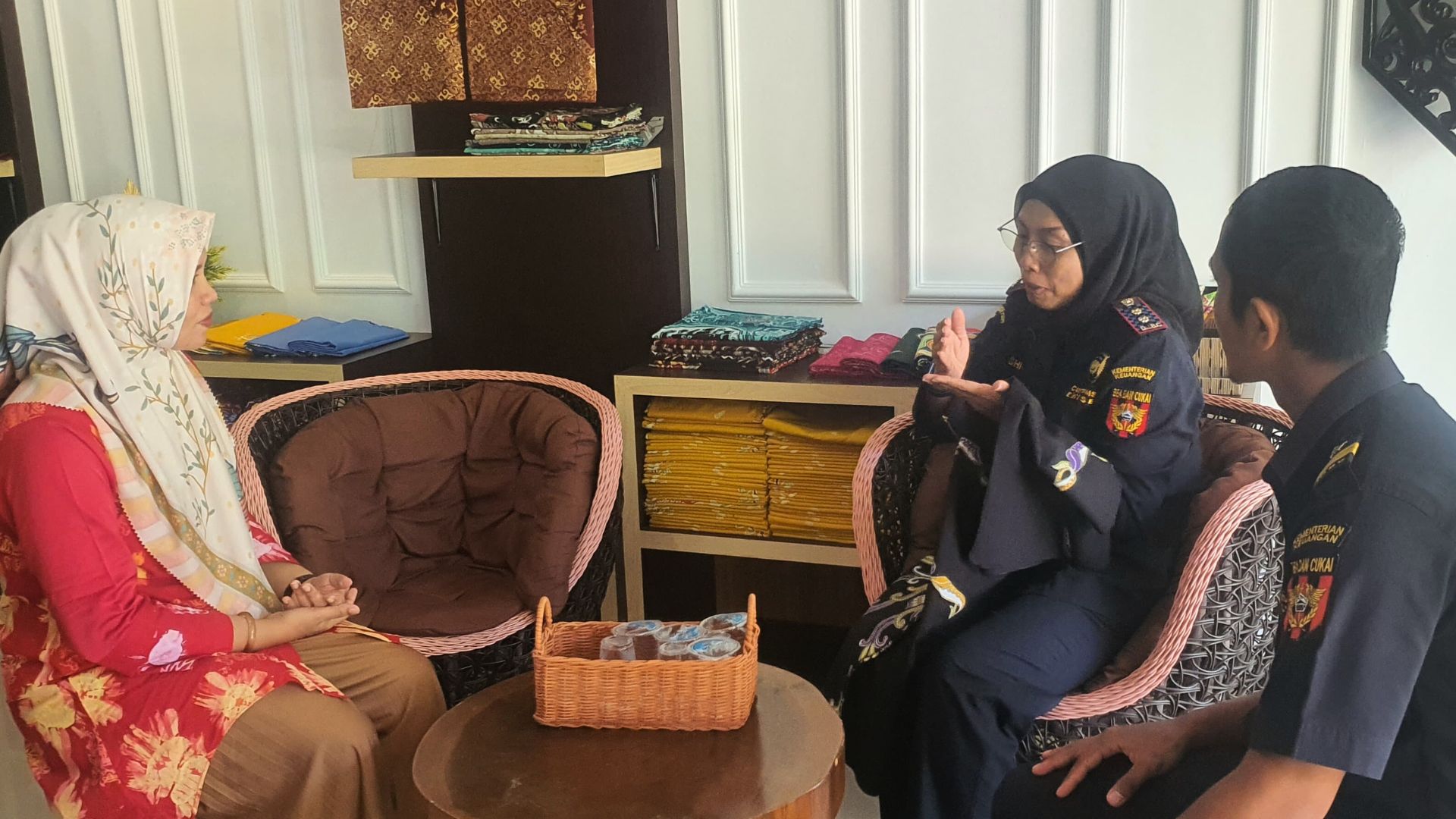 Asistensi UMKM Berorientasi Ekspor Griya Batik Umiy Lasega