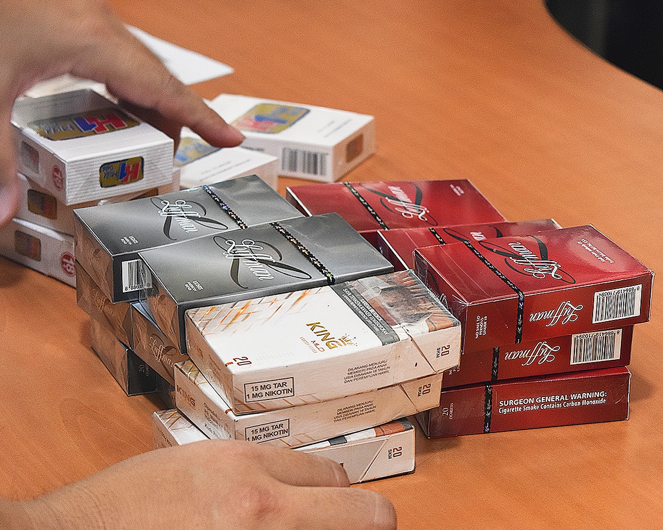 Bea Cukai Pekanbaru amankan 10.860 batang Rokok Ilegal di Siak