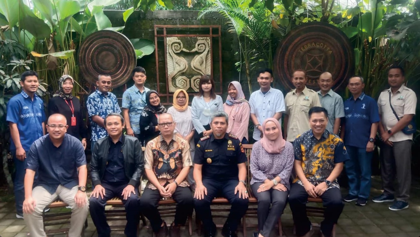 Jalin Silaturahmi dan Halal Bihalal Bersama APKB