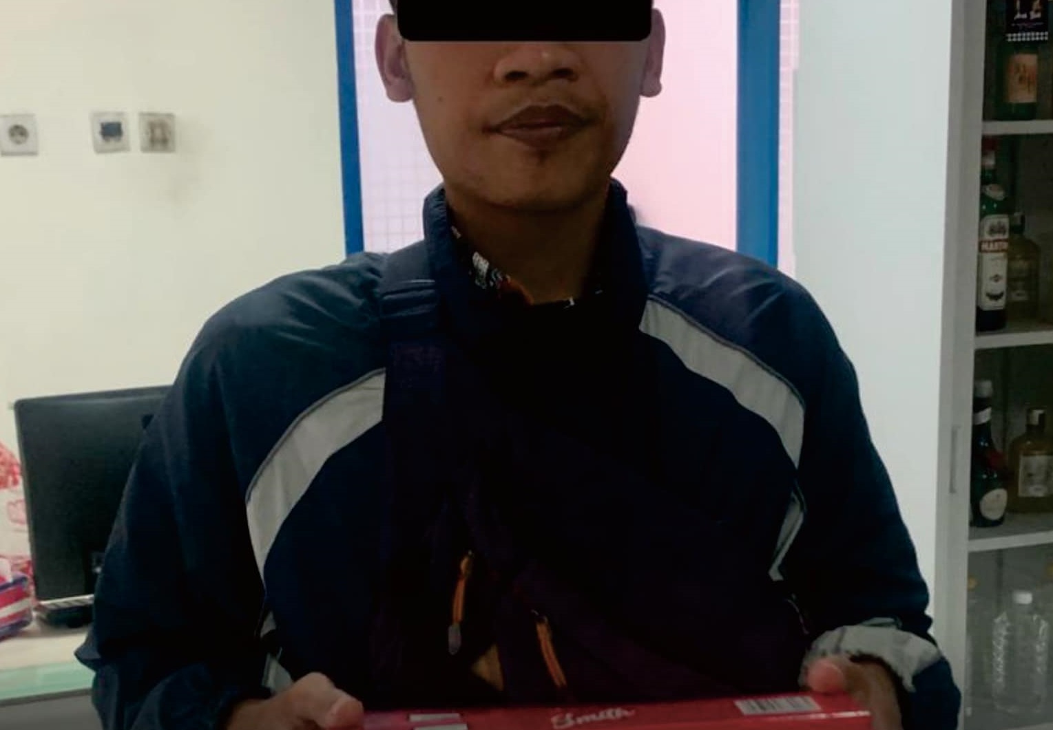 Bea Cukai Magelang Bekuk Pengedar rokok Ilegal