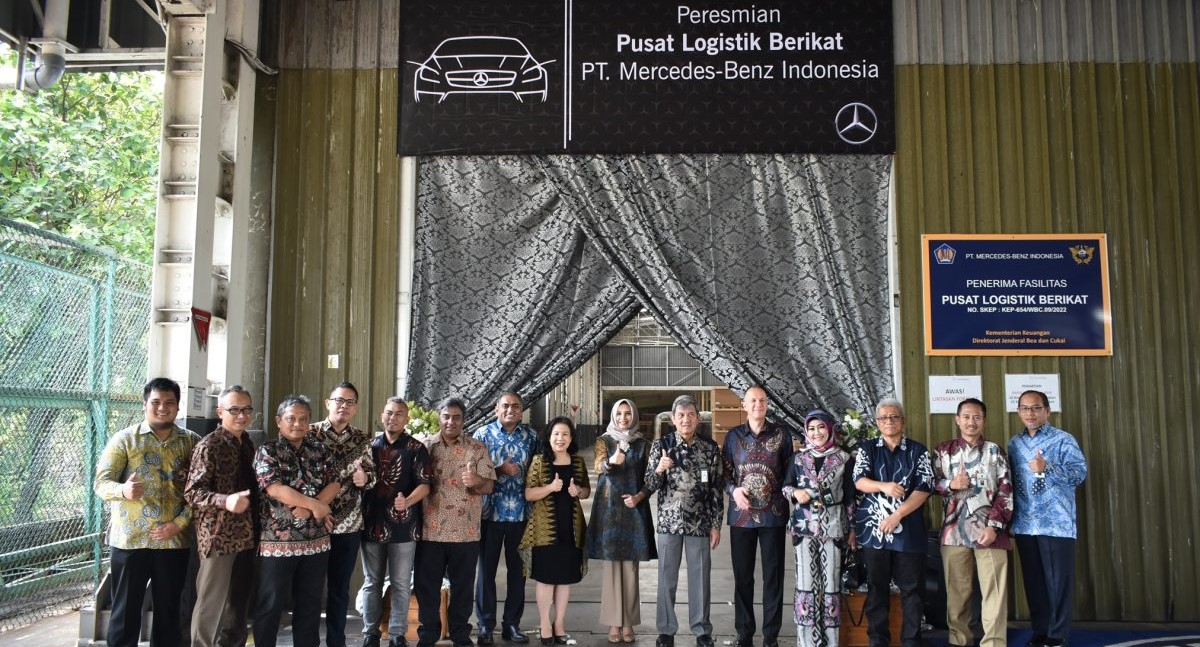 Peresmian Pusat Logistik Berikat PT. Mercedes-Benz Indonesia