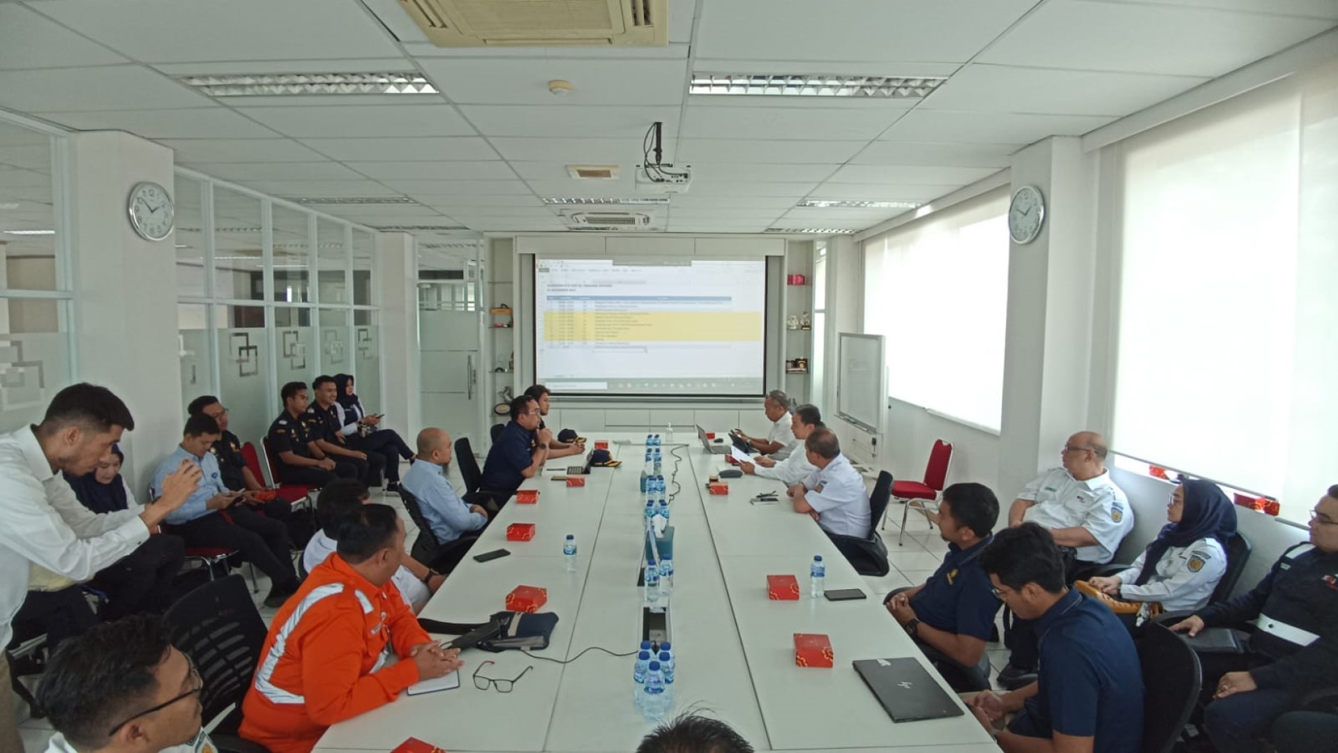 KAI gandeng Bea Cukai ke CDP untuk mengaktifkan Gedebage Dry Port