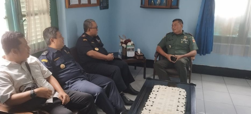 Perkuat Sinergi Pengawasan, Bea Cukai Magelang Kunjungi Subdenpom IV/2-1 