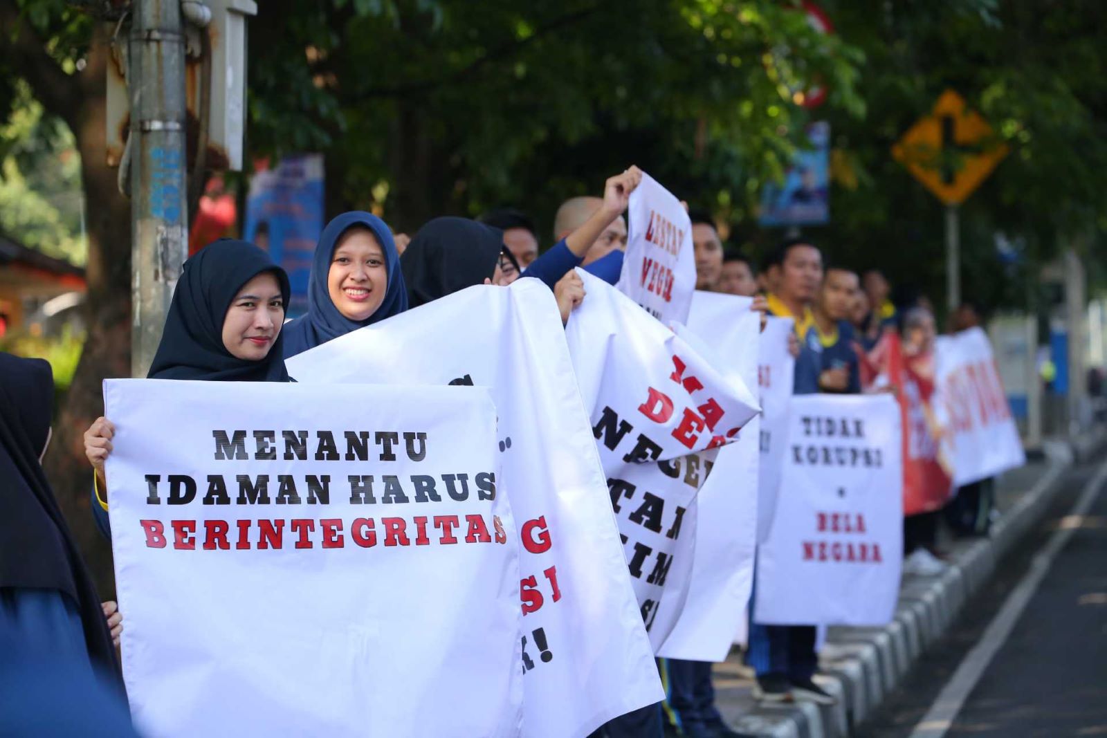 Senam Bersama dan Penandatanganan Deklarasi Anti Korupsi