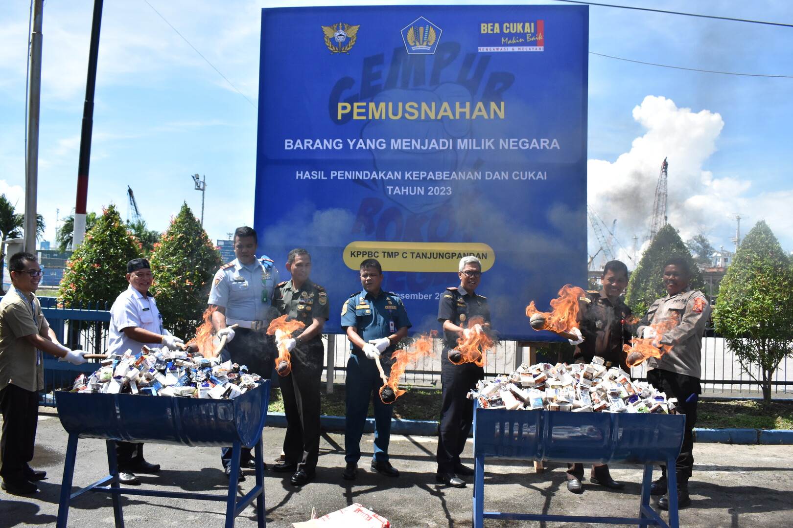 Pemusnahan Rokok Ilegal