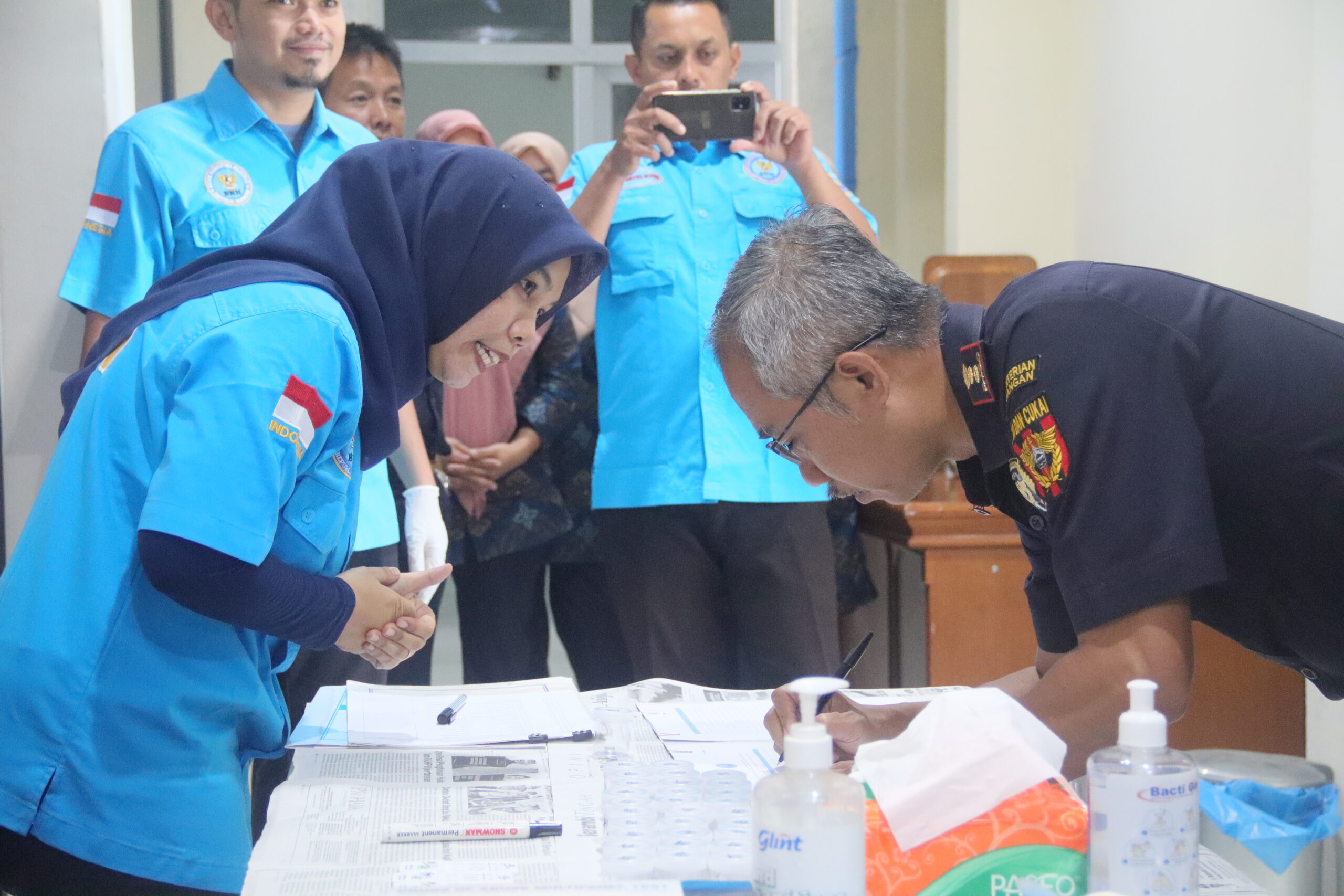 Bea Cukai Banda Aceh Laksanakan Tes Urine Sebagai Pencegahan Penyalahgunaan NAPZA