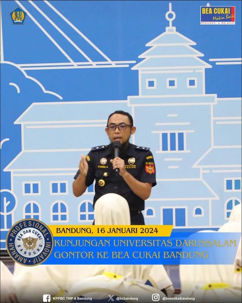 Kunjungan Universitas Darussalam Gontor ke Bea Cukai Bandung