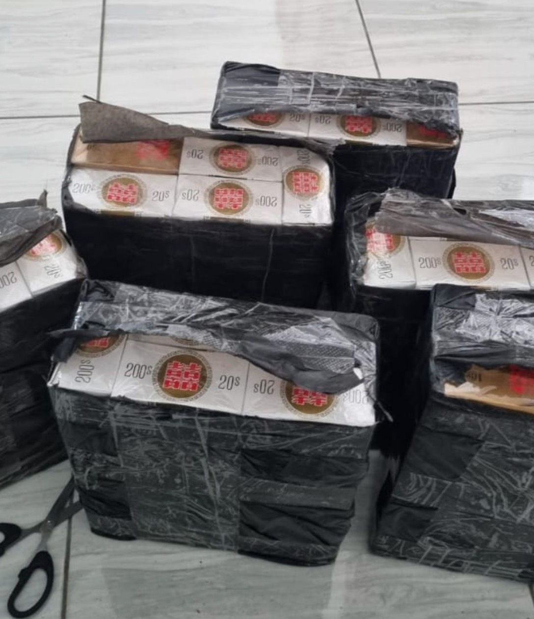 Bea Cukai Morowali Sita 110.000 Batang Rokok Ilegal