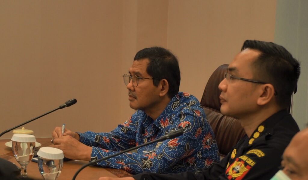 Kunjungan Ombudsman RI, Apresiasi Pelayanan Publik Bea Cukai Tanjung Emas
