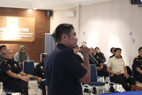 Peningkatan Kompetensi Pegawai Bea Cukai Pangkalpinang terkait Desain Pita Cukai Tahun 2024