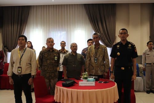 Tingkatkan Sinergi, Kepala Kantor Bea Cukai Pangkalpinang Hadiri Diseminasi Kajian Fiskal Regional Tahun 2023 dan Kinerja APBN 2024