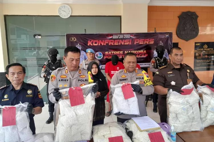 Peringatan Hari Anti Narkotika Internasional 2024: Masyarakat Bergerak, Bersama Melawan Narkoba Mewujudkan Indonesia Bersinar