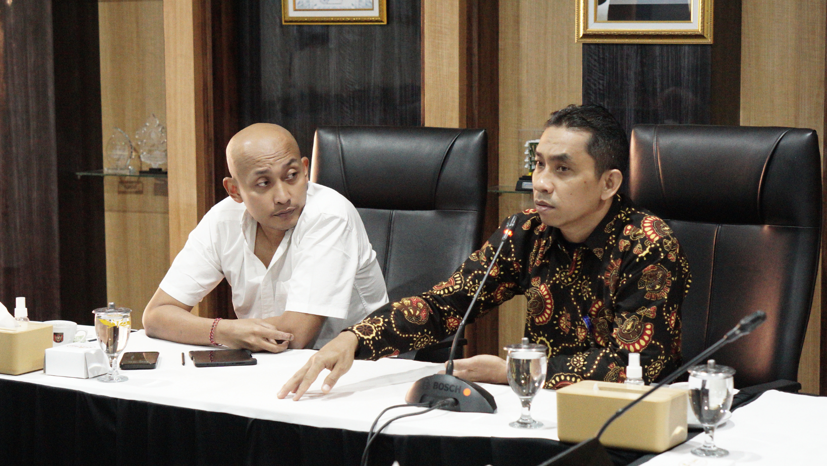 Kolaborasi Bersama Instansi Terkait,  Bea Cukai Tanjung Perak Gelar Rapat Penyelesaian BTD, BDN, dan BMMN