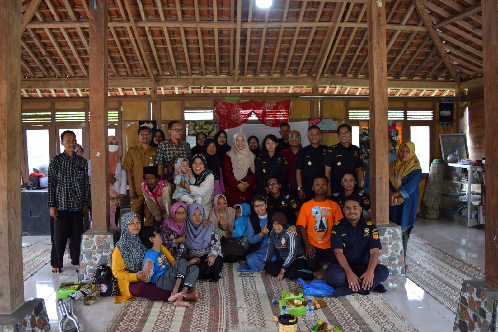 Tim PUG Kemenkeu Kunjungi Rumah Inklusif Kebumen: Perkuat Pemberdayaan UMKM Inklusif