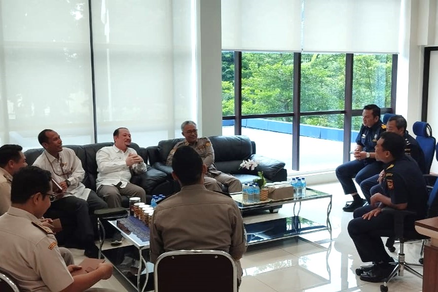 Kunjungan Badan Karantina Indonesia Provinsi NTB ke Bea Cukai Mataram