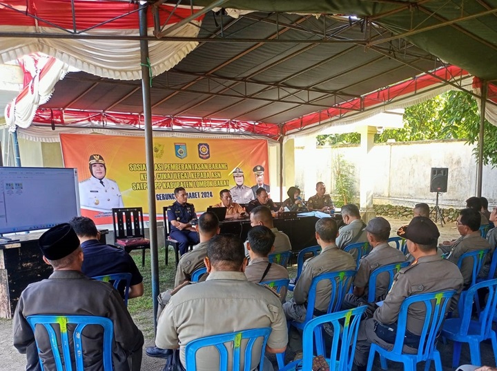 Bea Cukai Mataram Sosialisasi Pemberantasan Barang Kena Cukai Ilegal Kepada ASN Pol PP Lombok Barat