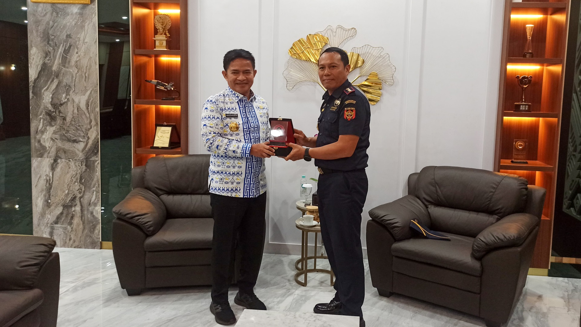 Kepala Kantor Bea Cukai Mataram Melakukan Kunjungan ke Pj. Gubernur Nusa Tenggara Barat