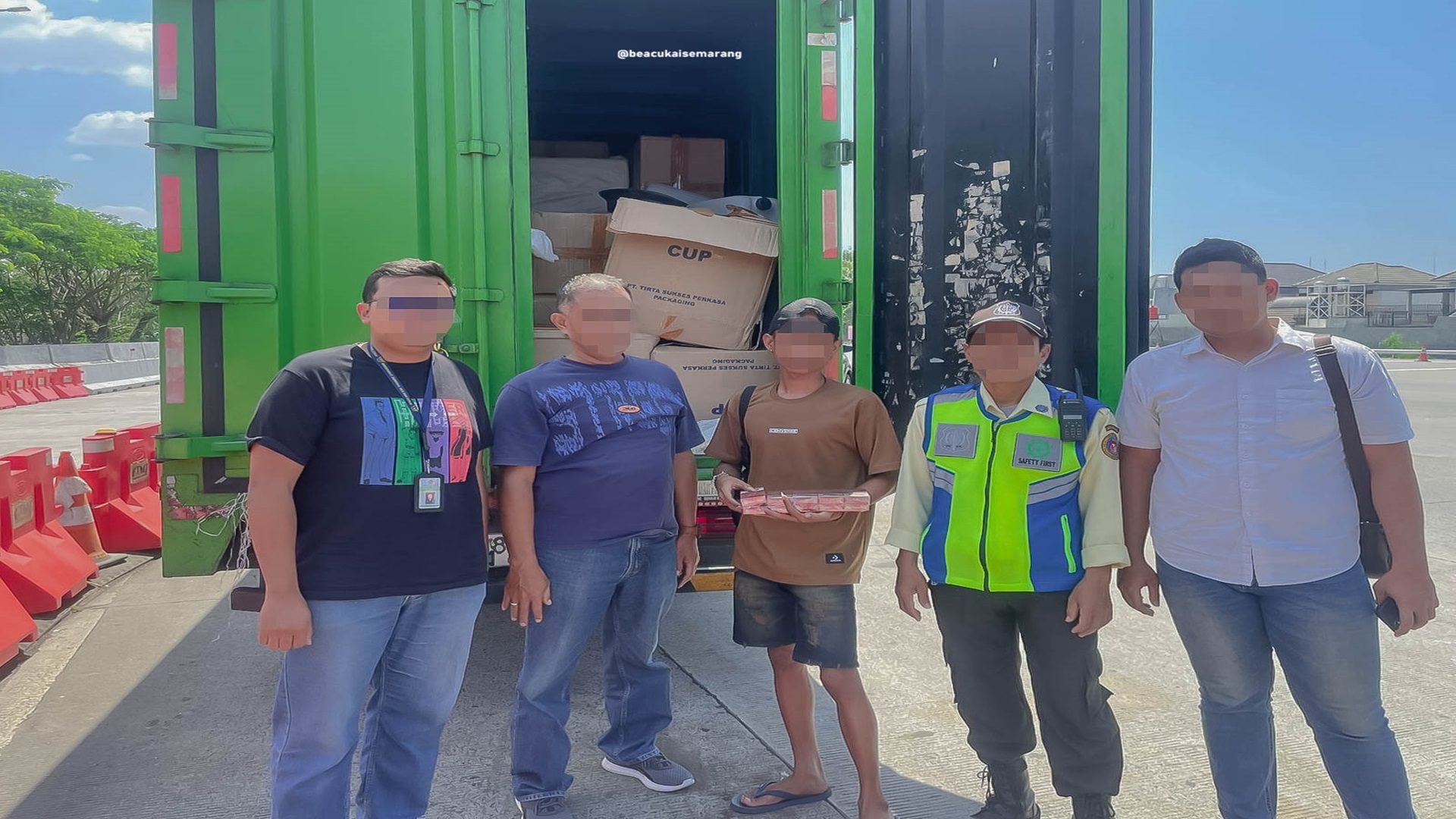 Operasi Gabungan Gagalkan Peredaran 5,8 Juta Batang Rokok Ilegal