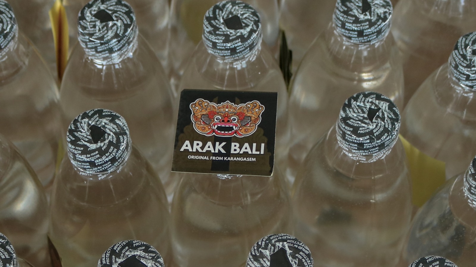 Tim Operasi Gempur Bea Cukai Semarang Berhasil Gagalkan Pengiriman Miras Ilegal