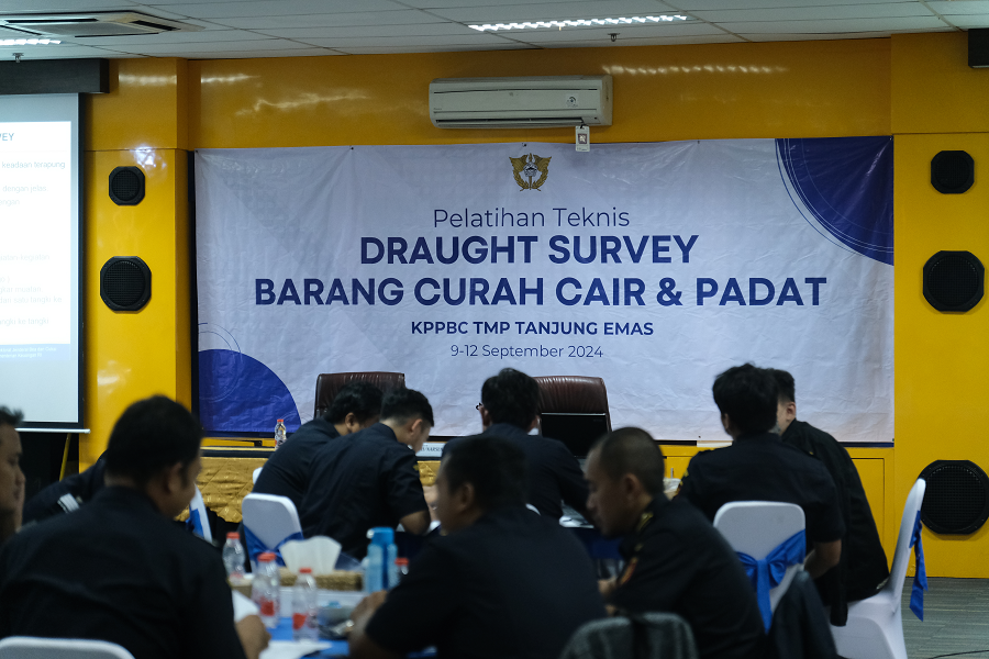 Tingkatkan Pengetahuan Pegawai, Bea Cukai Tanjung Emas Selenggarakan Pelatihan Teknis Draught Survey