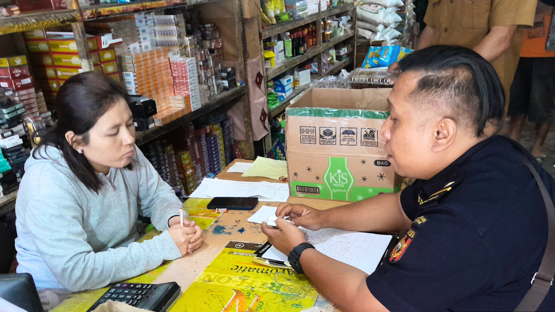 Berantas Rokok Ilegal Melalui Sosialisasi Ketentuan Cukai Hasil Tembakau