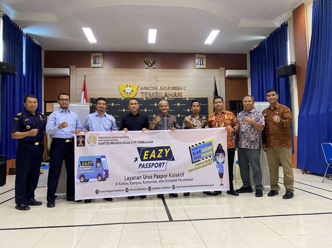 Imigrasi Tembilahan Gelar Layanan Eazy Passport pada Kantor Bea Cukai Tembilahan