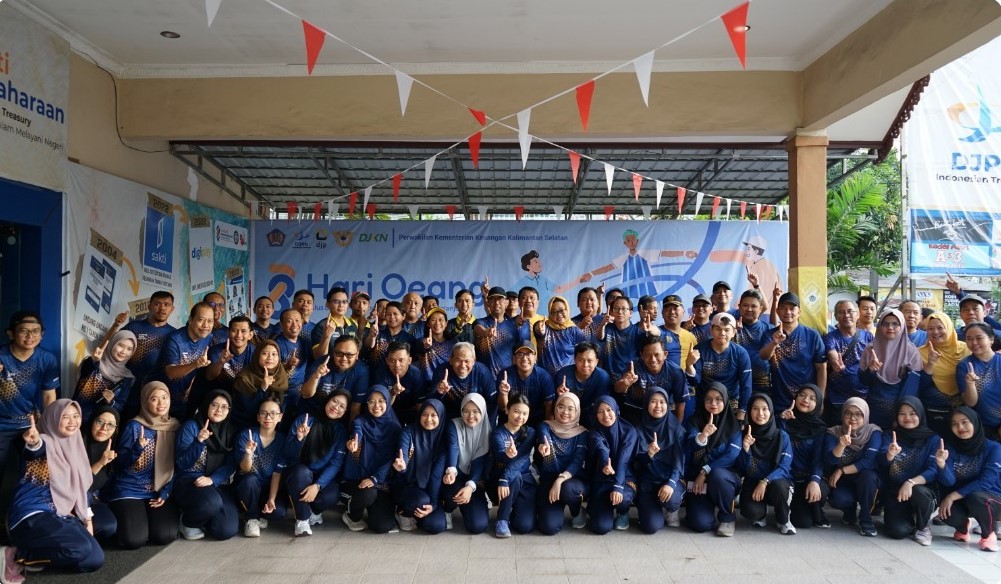 Kanwil Bea Cukai Kalbagsel Ikuti Kick Off Peringatan Hari Oeang Republik Indonesia ke-78