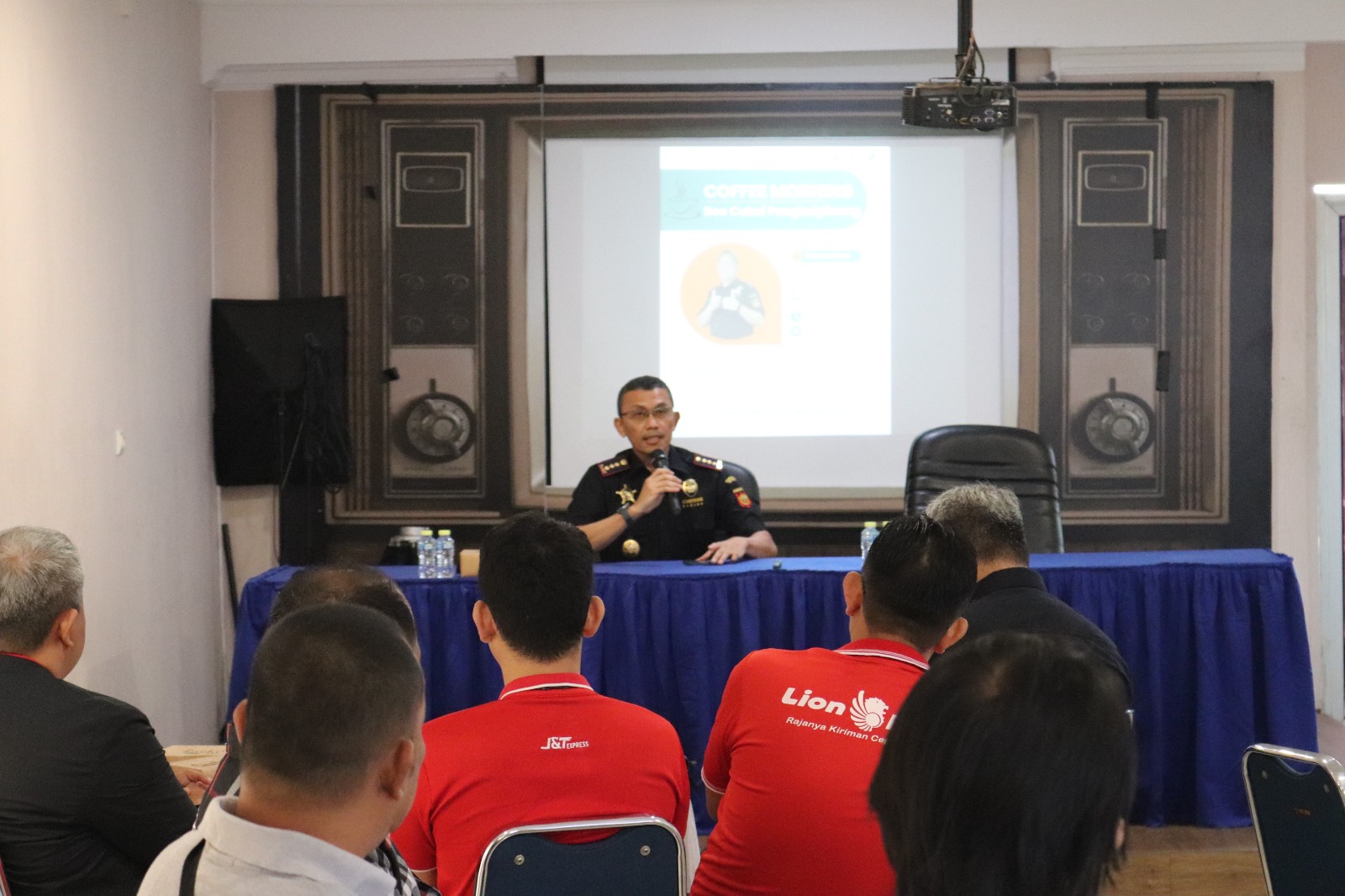 Bea Cukai Pangkalpinang Sosialisasikan Tugas dan Fungsi Kepada Perusahaan Jasa Titipan di Pulau Bangka