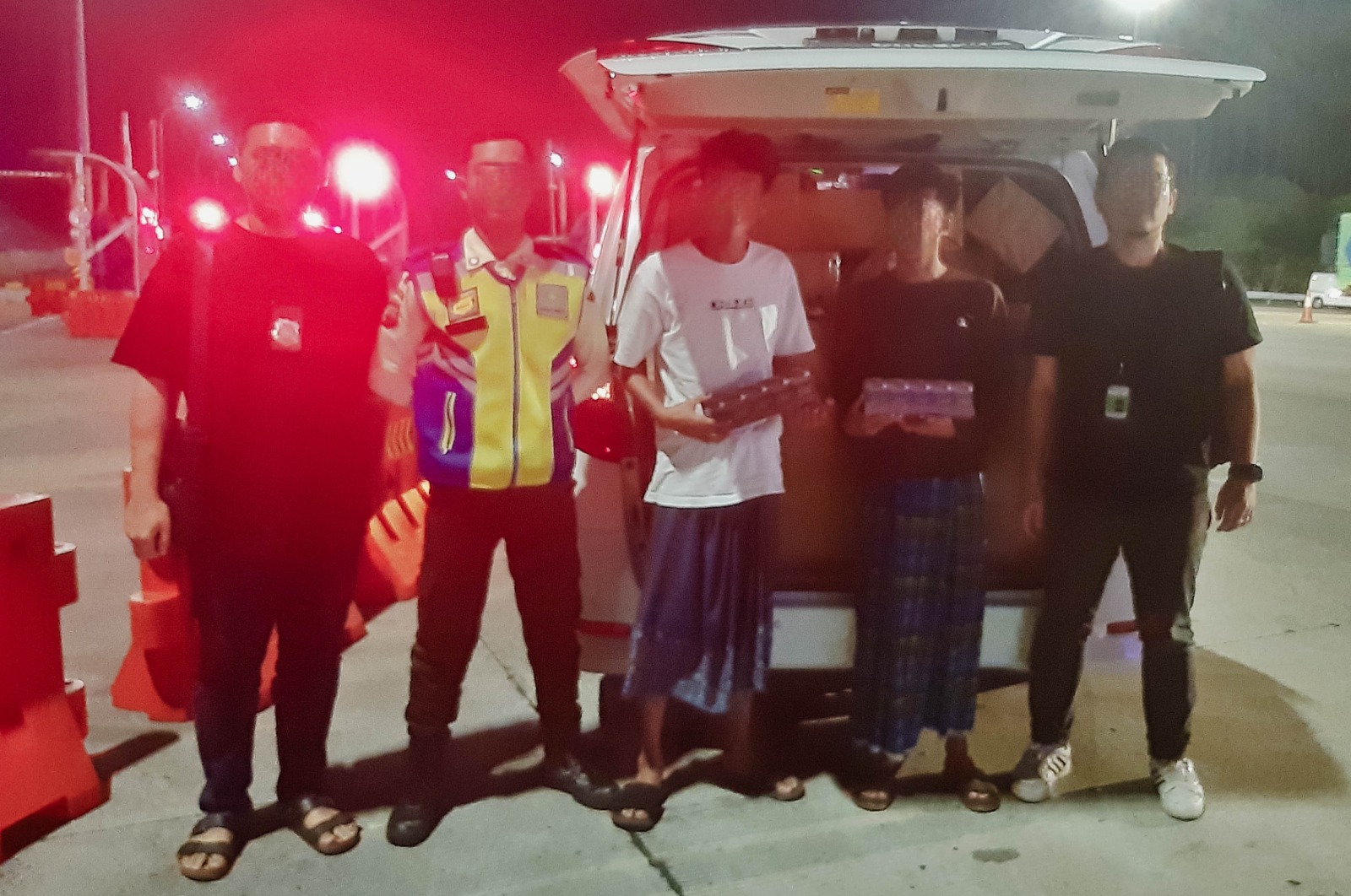 Sisir Jalur Distribusi, Bea Cukai Semarang Tindak Ratusan Ribu Batang Rokok Ilegal