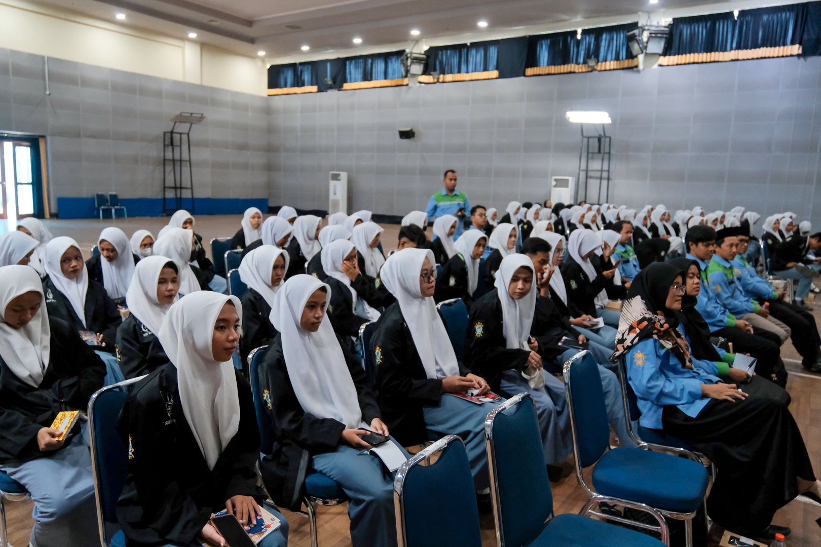 Kenalkan Tugas dan Fungsi Bea Cukai kepada Generasi Muda