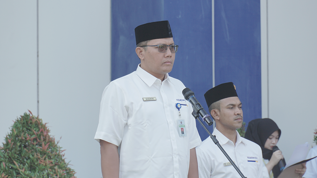 Upacara Peringatan Hari Sumpah Pemuda Ke-96 dan Hari Oeang RI Ke-78