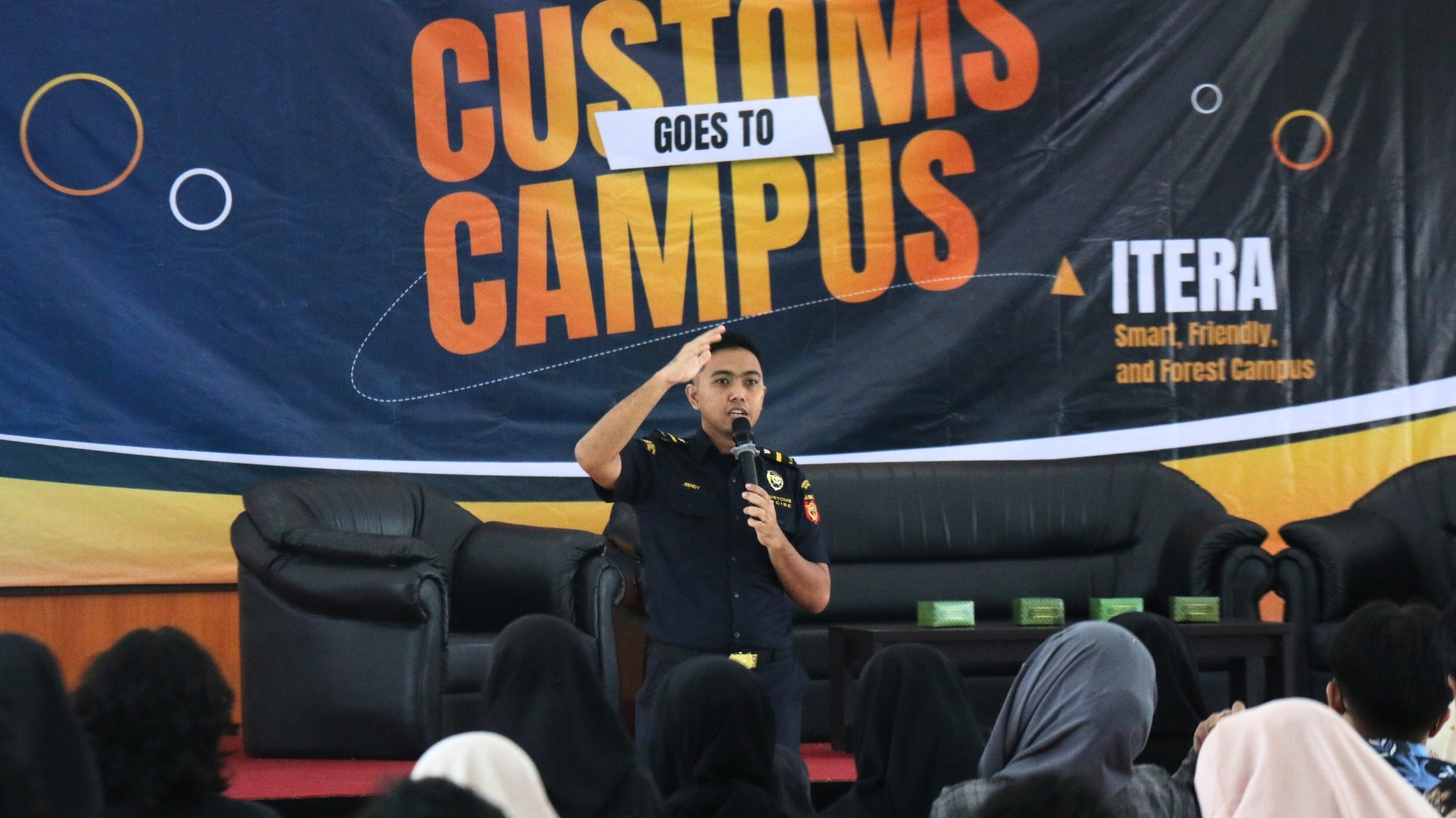 Bea Cukai Lampung Aktualisasikan Peran dalam Kemajuan Riset dan Pendidikan Indonesia Melalui Kegiatan CGTS