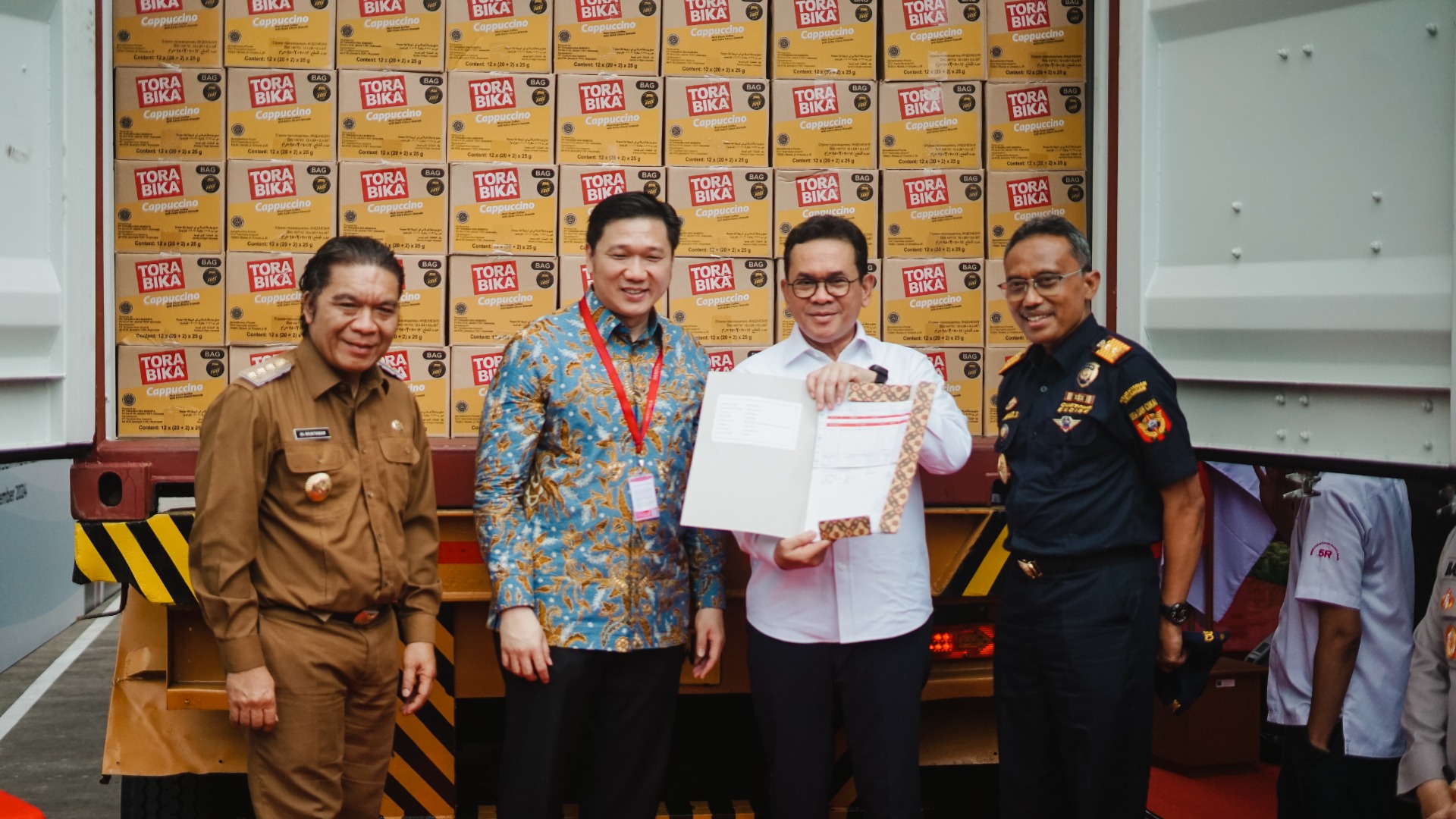 Bea Cukai Banten Dukung Pelepasan Ekspor ke-400.000 Mayora Group