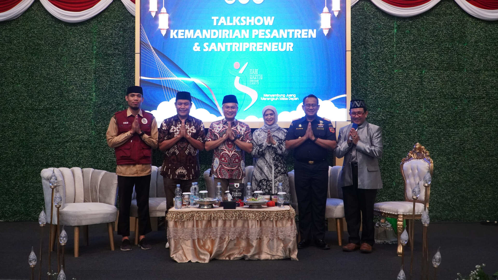 Bea Cukai Sulbagsel hadir di Expo Hari Santri Nasional 2024
