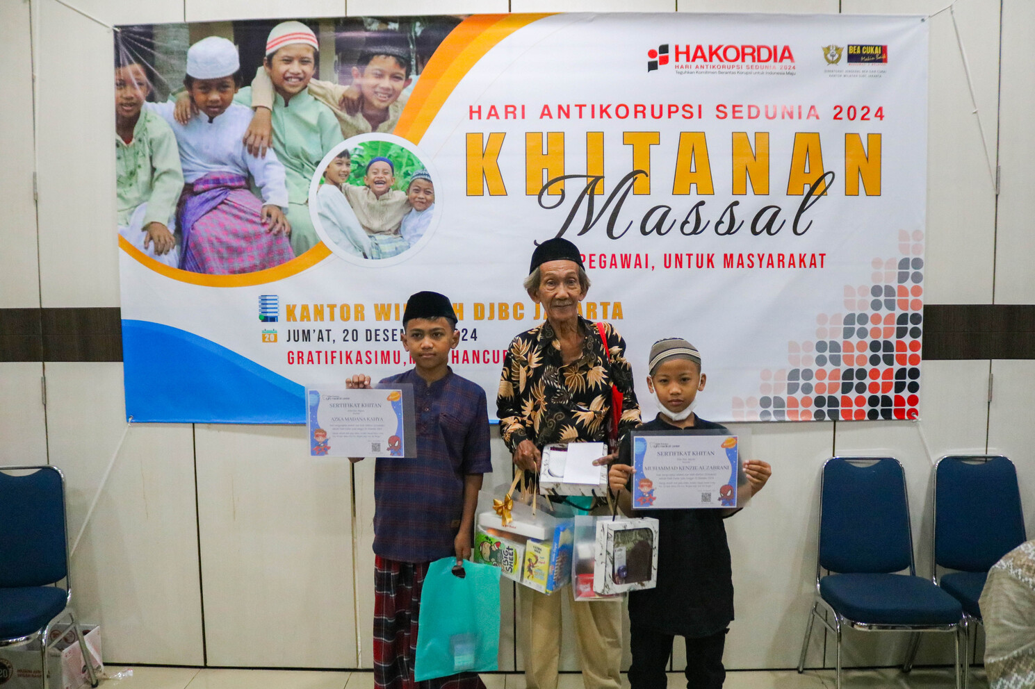 Wujudkan Kepedulian Sesama, Bea Cukai Kanwil Jakarta Gelar Khitanan Massal