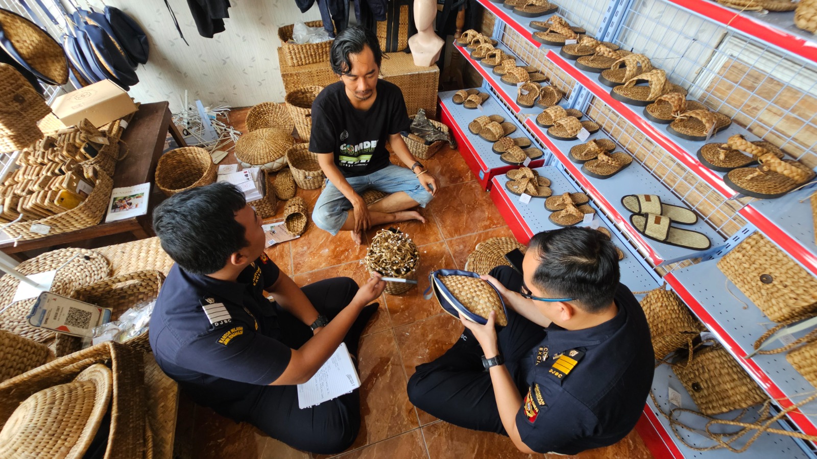 Asistensi Door to Door : Dukung UMKM Go International