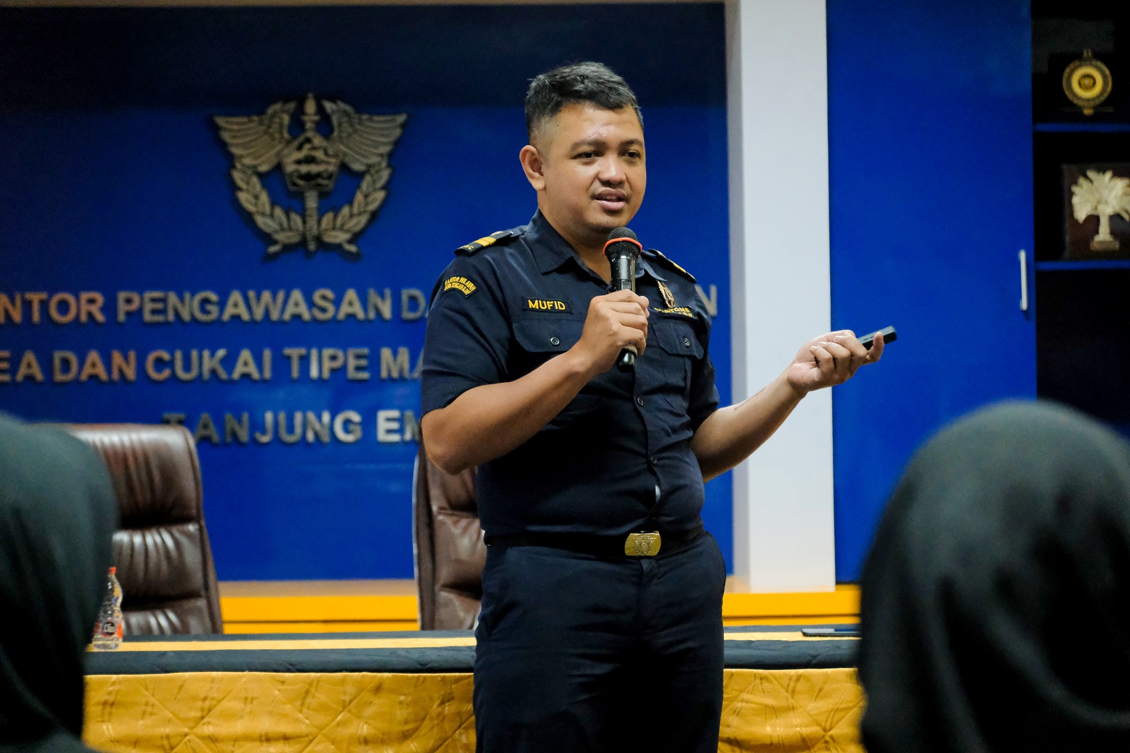 Bea Cukai Perkenalkan Kepabeanan dan Cukai kepada Mahasiswa Magang Kemenkeu