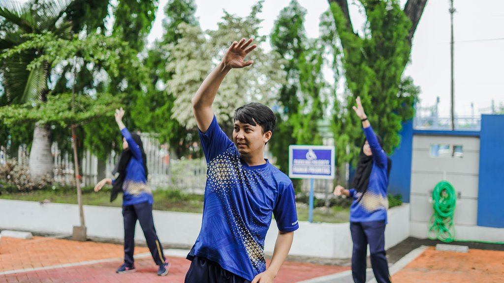 Bangun Semangat di Tahun Baru melalui Senam Bersama