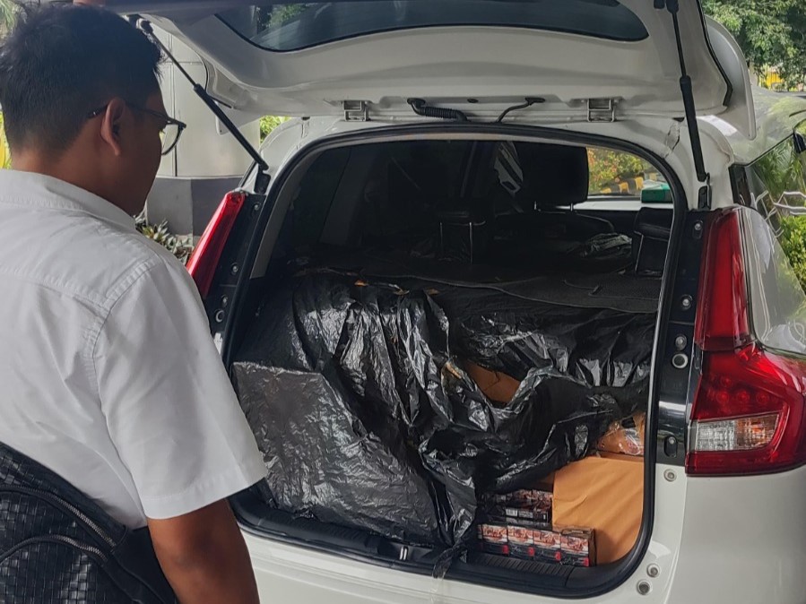 Beruntun! Bea Cukai Semarang Gagalkan 2 Kasus Pengiriman Rokok Ilegal Dalam Sehari