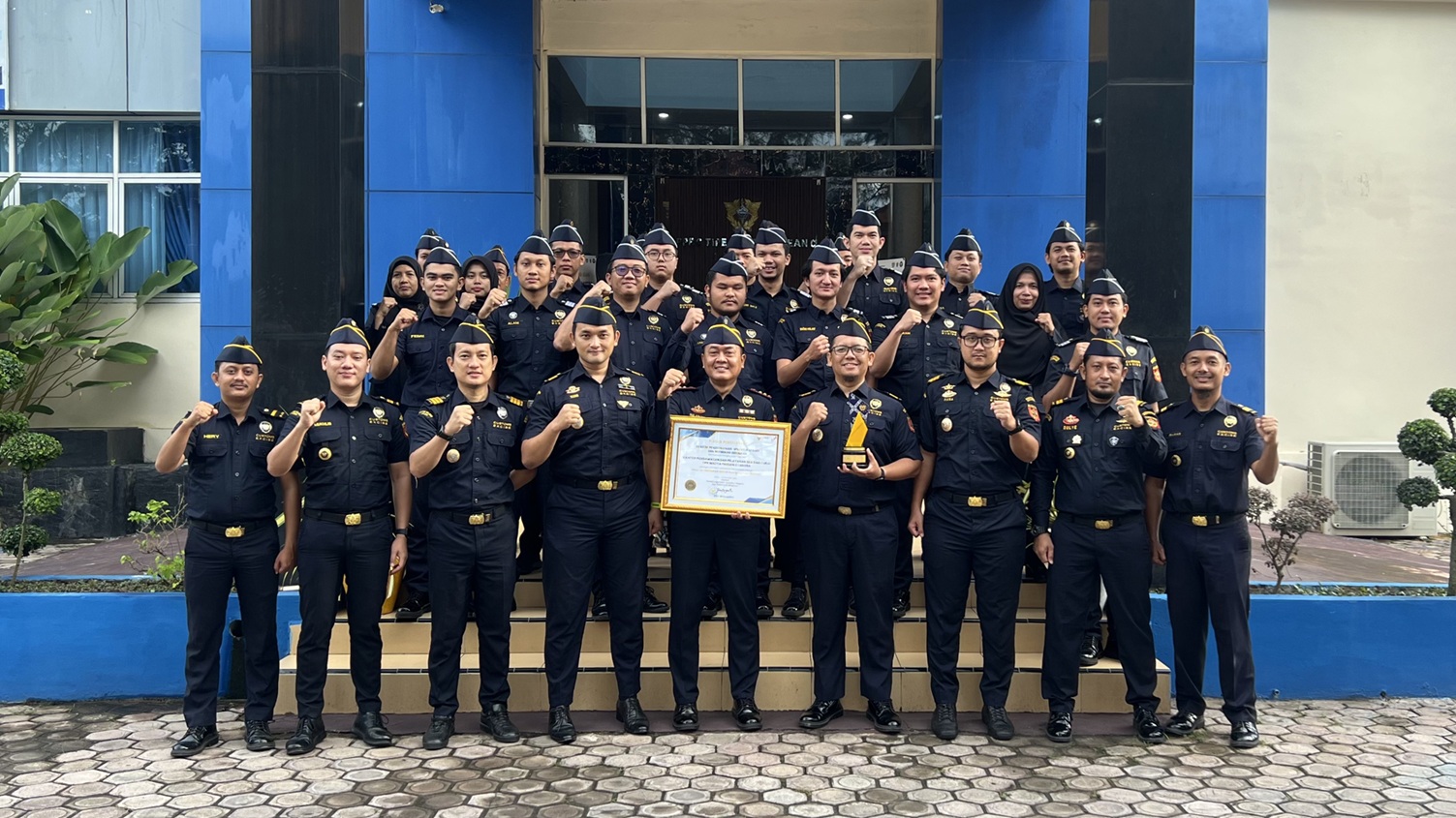 Semangat Raih Prestasi untuk Negeri Bea Cukai Langsa Buat Resolusi 2025 Bersama