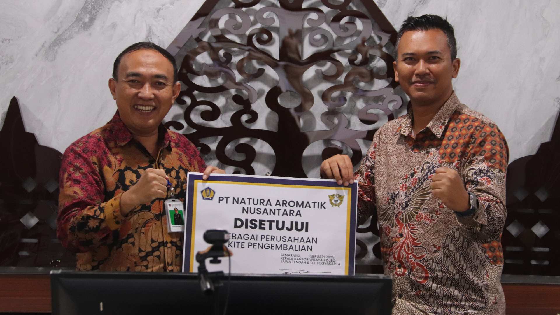 Kanwil Bea Cukai Jateng DIY Resmi Berikan Fasilitas KITE Pengembalian kepada PT Natura Aromatik Nusantara