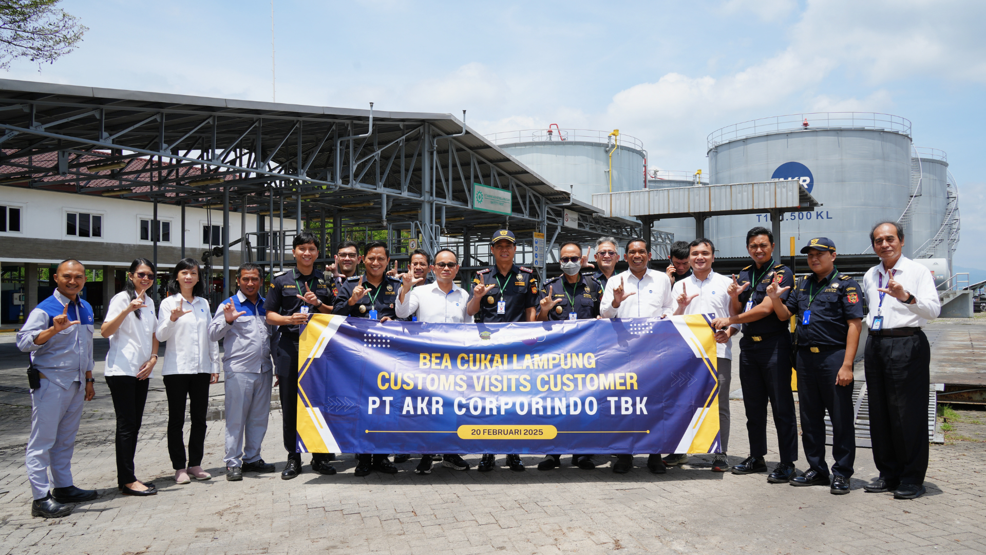 Aktualisasikan Fungsi Industrial Assistance, Bea Cukai Lampung Kunjungi PT AKR Corporindo Tbk.