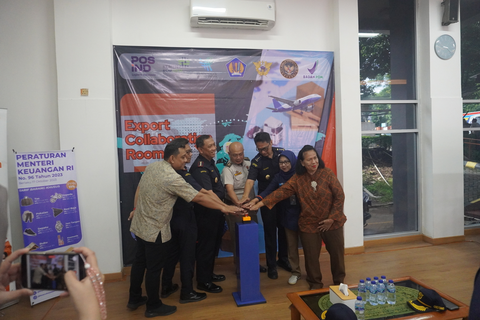 Soft Launching Export Collaboration Room, Ciptakan Peluang Ekspor UMKM Melalui Barang Kiriman PT. Pos Indonesia