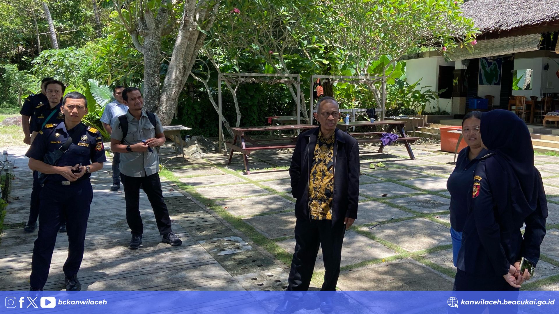 Customs Visit Customer (CVC) ke Pulau Weh Dive Resort, Bea Cukai Sabang Siap Mendukung Wisata Bahari Kota Sabang