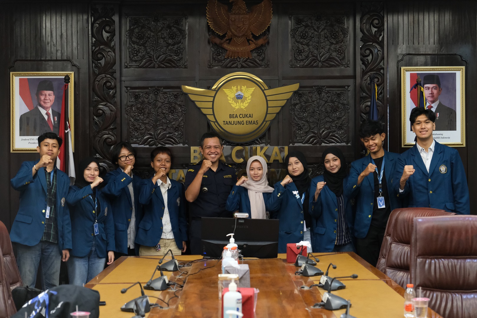 Mahasiswa Vokasi UNDIP Dalami HS Code di Bea Cukai Tanjung Emas