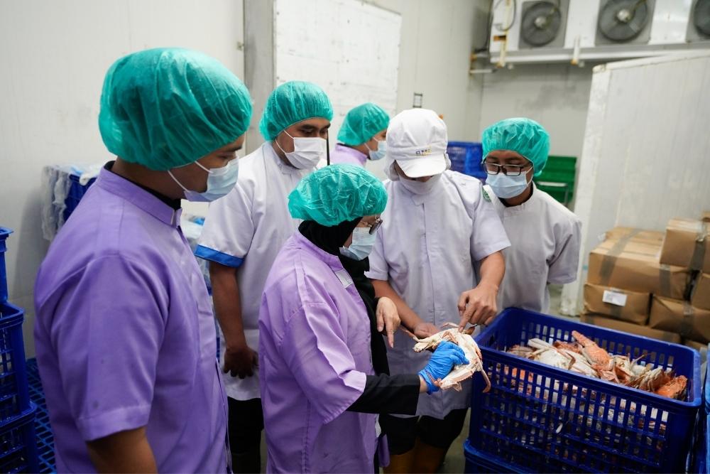 Bea Cukai Sumbagbar Melaksanakan Kunjungan ke PT Bumi Menara Internusa Dalam Rangka Bimbingan Kepatuhan dan Agen Fasilitas Kepabeanan