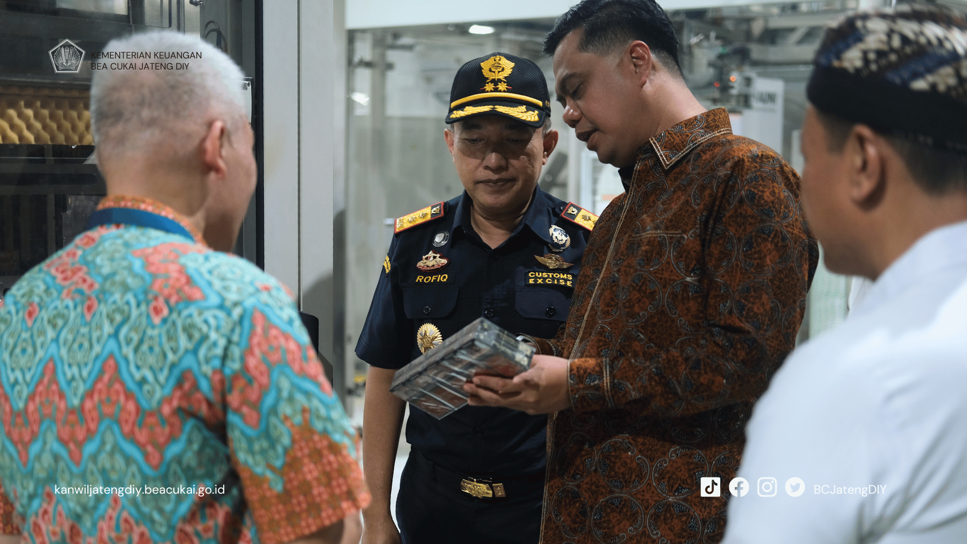 Penerimaan Bea Cukai Jateng DIY Capai Rp18,19 Triliun: Capaian dan Tantangan di Tengah Gejolak Global