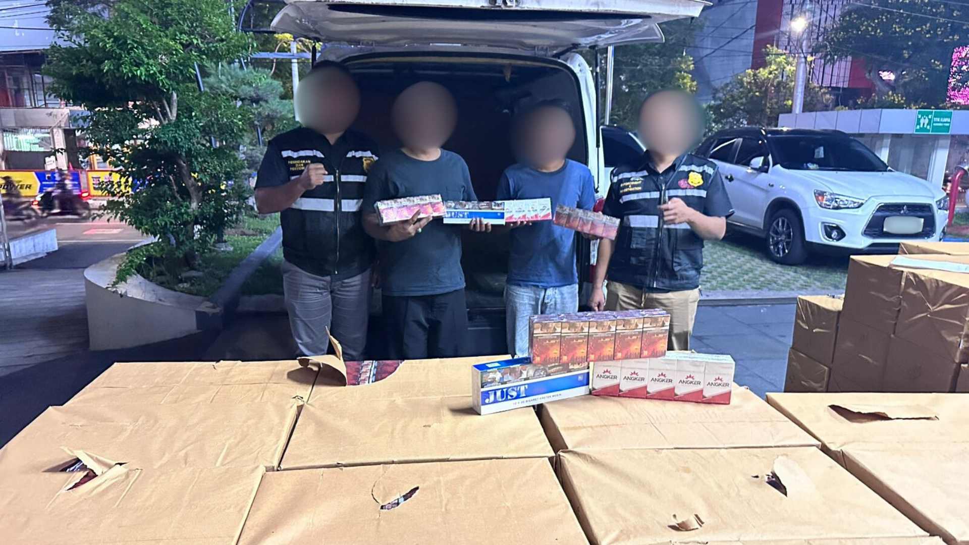 Bea Cukai Jateng DIY Gagalkan Peredaran 510 Ribu Batang Rokok Ilegal di Gerbang Tol Kalikangkung