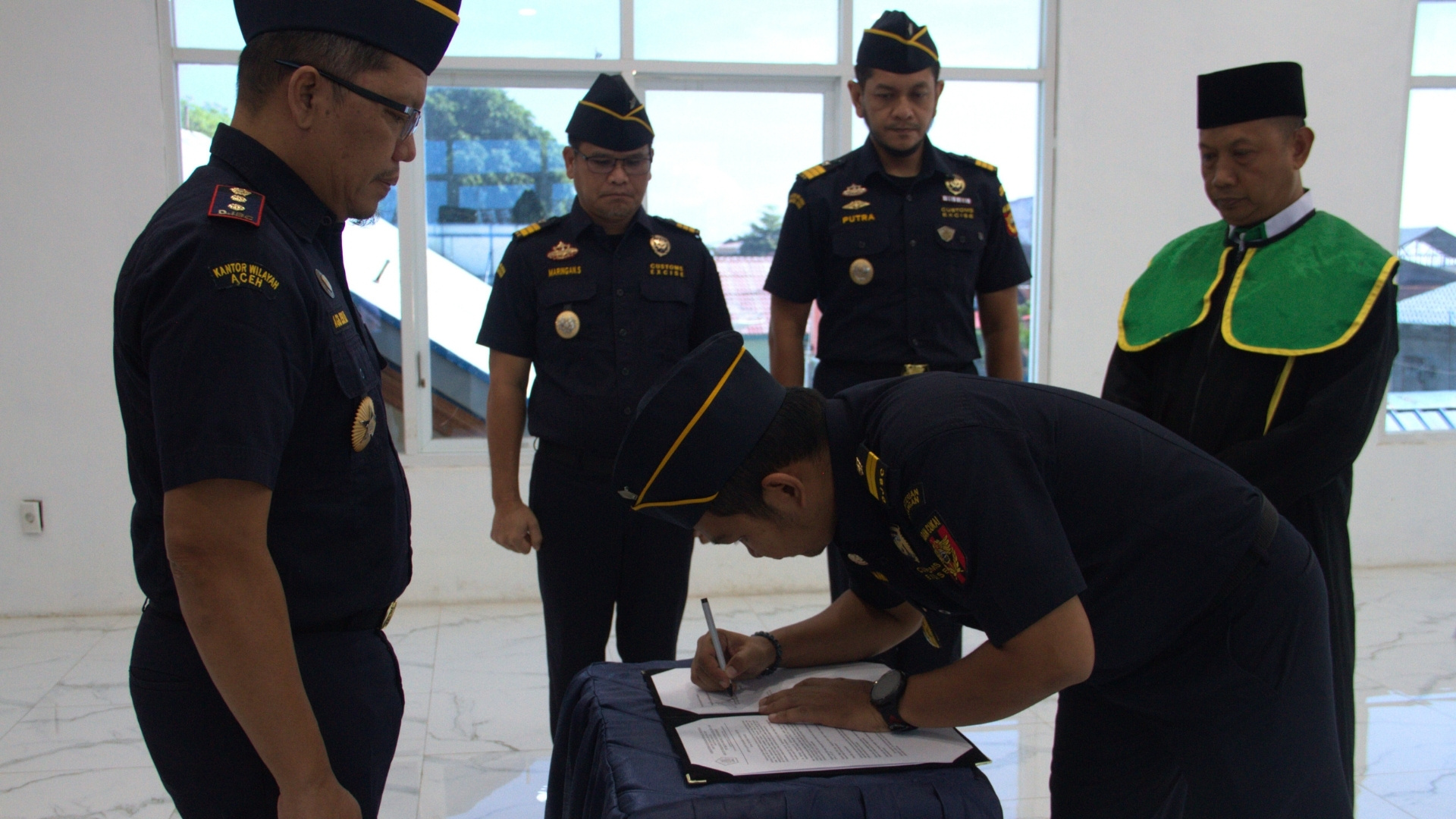 KPPBC TMP C Lhokseumawe lantik Pemeriksa Bea dan Cukai Ahli Pertama