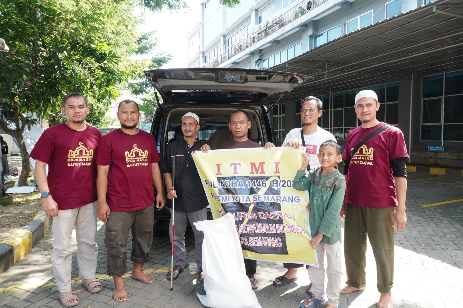 Idul Adha Jadi Momentum Berbagi Bea Cukai Tanjung Emas